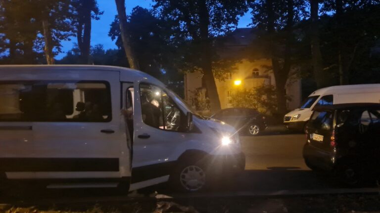 Autobus und Nutzungskonzept – Roter Stern Berlin