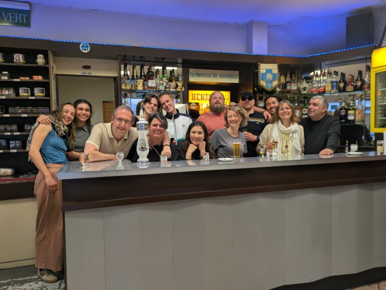 Gruppenfoto im Flash – Roter Stern Berlin